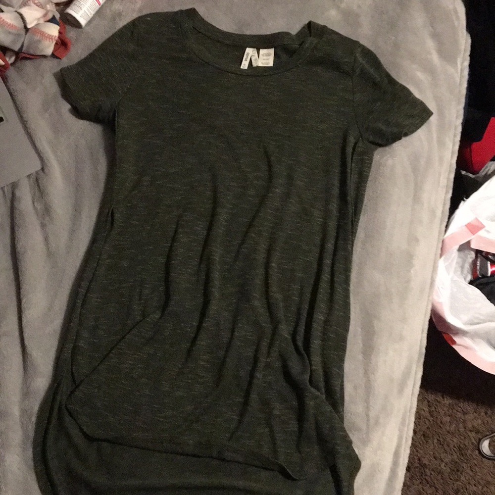 Olive green long T-shirt